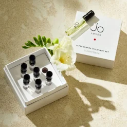 A Fragrance Discovery Set