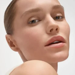 Blanc Peony Face Serum Dark Spot Corrector
