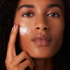 Essential Energy Hydrating Cream