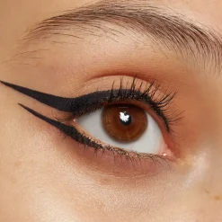 Eyeliner