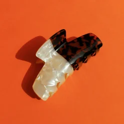 Lora XL Clip in Ivory Tortoiseshell