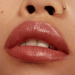 Shimmering Lipstick