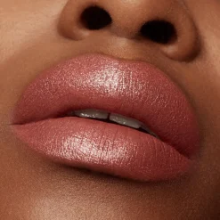 Shimmering Lipstick