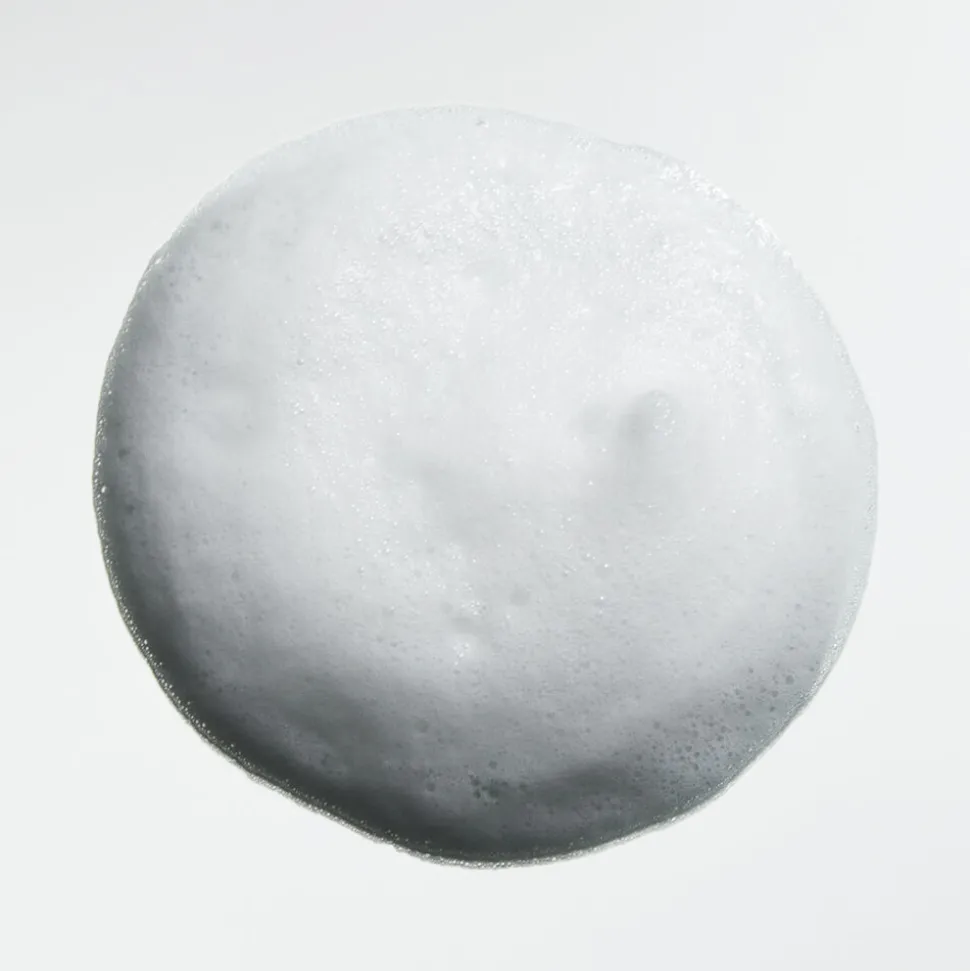 Style + Treat™ Yuzu + Plum Oil Light Work Sculpting Crème