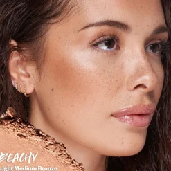 Sun Show Glowy Baked Bronzer