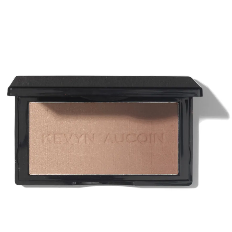 The Neo-Bronzer