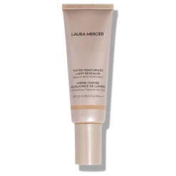 Tinted Moisturiser Light Revealer Natural Skin Illuminator